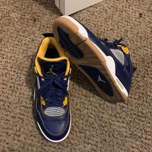 Air Jordan: “Dunk From Above 4’s”